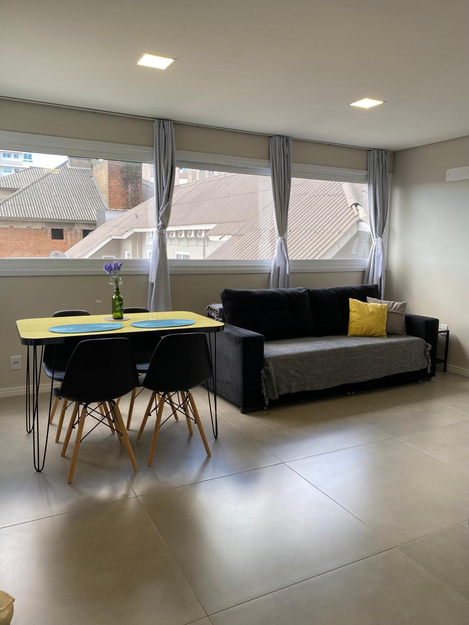 Dallas Apartamentos Na Via Gastronomica-Estacionamento-Amplos E Equipados-Wifi Bento Gonçalves Exteriör bild